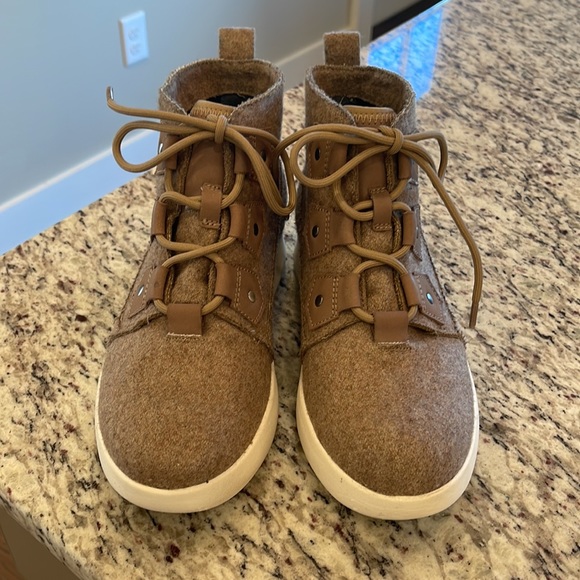 OTBT Defend Booties Size 6 - Picture 3 of 7